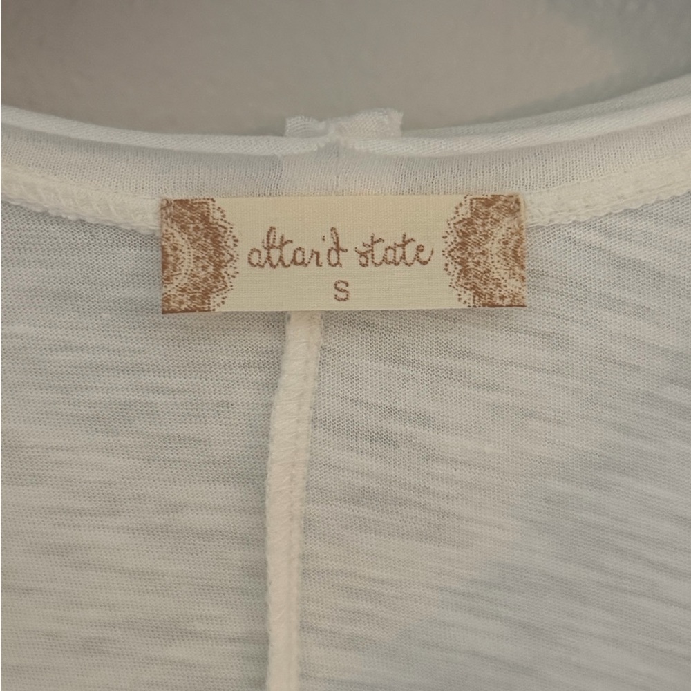 Altar'd State Cream Ruffle burnout Tee - Picture 4 of 4